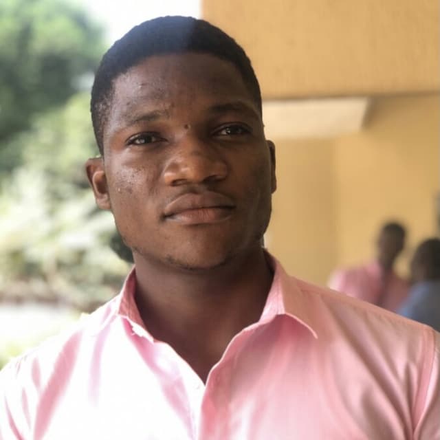 headshot of Chiwenite Onyekwelu 