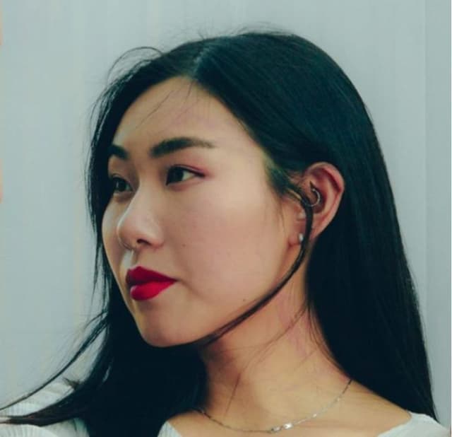 headshot of Jasmine Wang 