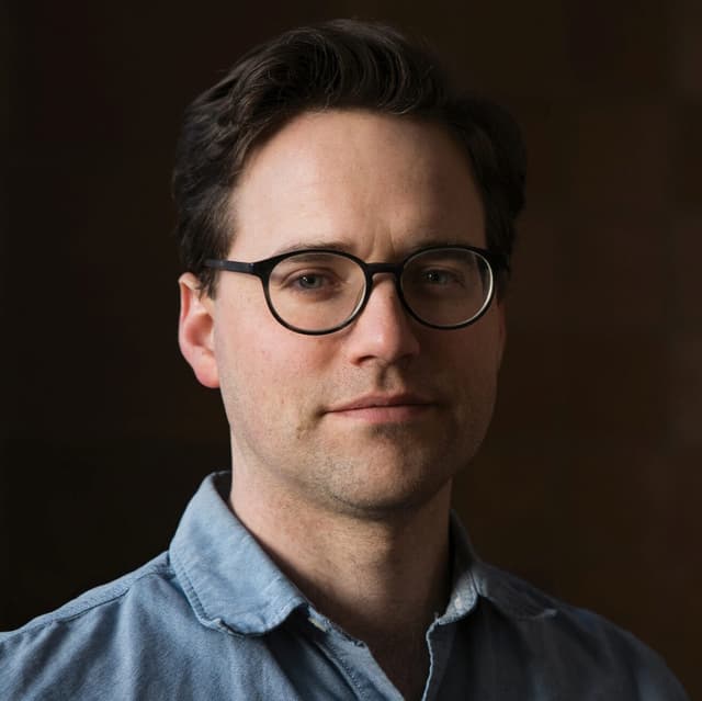 headshot of Nathan Schneider 