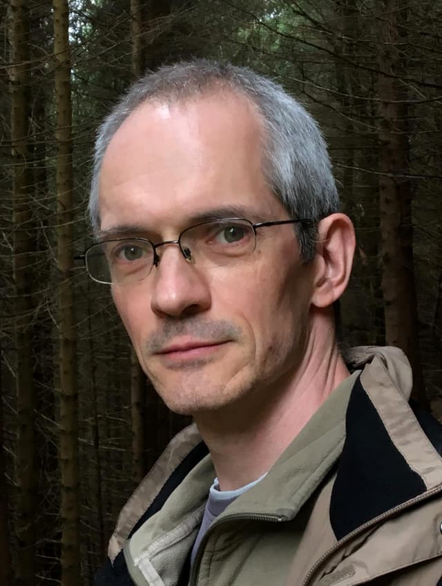 headshot of Liam Hogan 