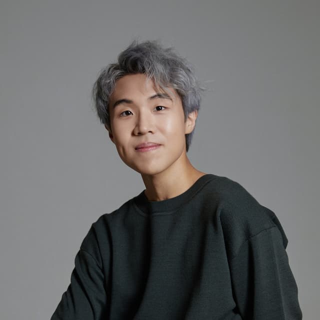 headshot of Sheon Han 