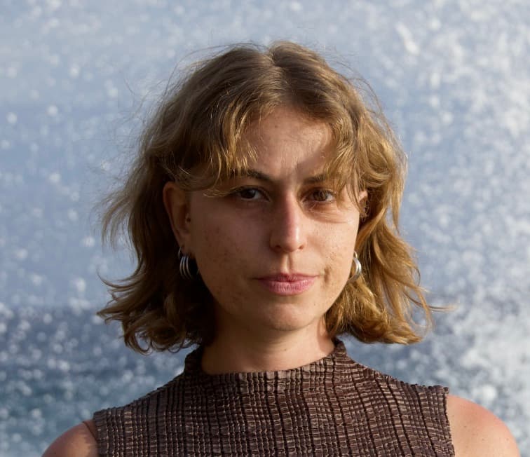 Headshot of Libby Hoffenberg